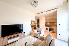 Multiple Cheques | Bright | Furnished