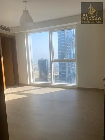Stunning views | Prime location | Spacious Office