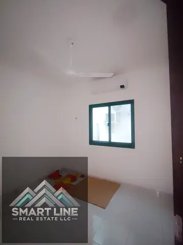No deposit 1bhk with siplat ac family building rent only 17k