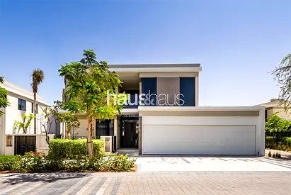Corner Plot | Furnished | Private Pool