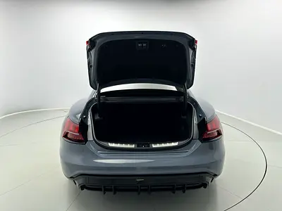 صورة 6 لـ 2023 AUDI E-TRON GT