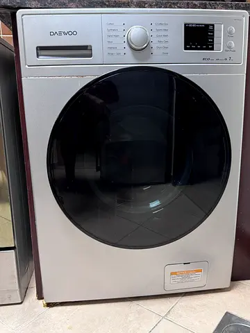 Daewoo front-load washing machine - good working condition