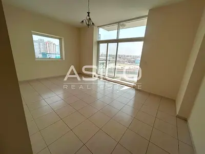 Spacious 2BR | Easy Highway Access | Vacant