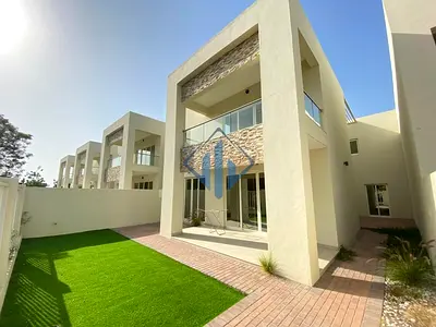 Premium Family Villa | 3BED plus Study - Maid Room