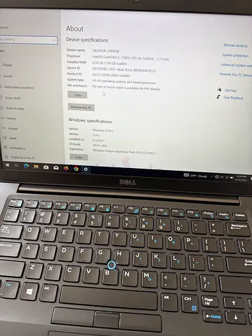 Dell Latitude 7480 i5 8GB 256 7th generation