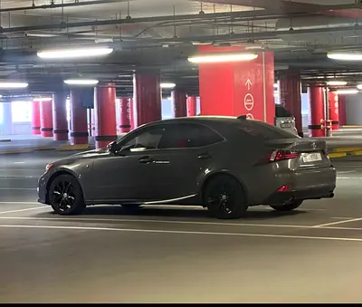 Lexus IS 250 - F SPORT- Well maintained - Female owner