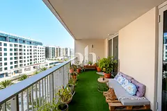 Ample of Space | Mid Floor | Community View