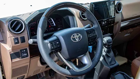صورة 11 لـ 2026 Toyota LAND CRUISER 70 SERIES