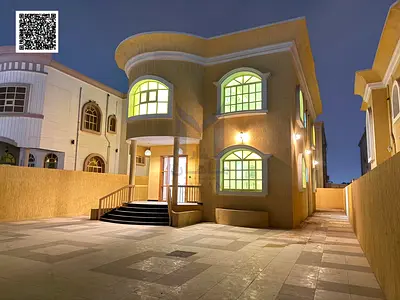 🏡✨ فيلا مميزة للبيع في المويهات 2 – عجمان ✨🏡
🌟 فرصة رائعة لامتلاك فيلا واسعة ومتكاملة في واحدة من المناطق السكنية المميزة في عجمان، بتصميم عملي ومساحات مريحة تناسب العائلة وتوفر لك الخصوصية والراحة.