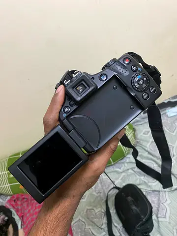 DSLR camera Canon