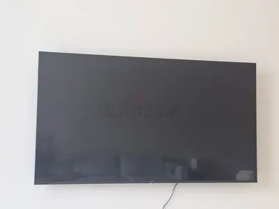 70" Phillips tv