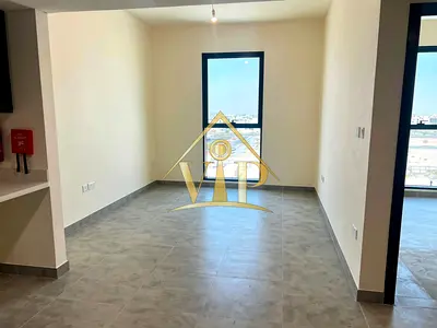 Ready to Move | Brand New | High Floor | Community View