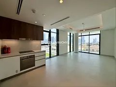 Villas and Jumeirah View | Bright | City Walk