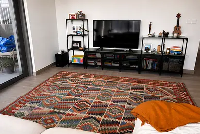 Large Kilim Rug - 250 x 300 cm