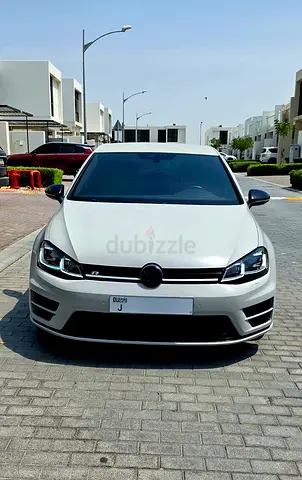 2016 Golf R - GCC With Extras