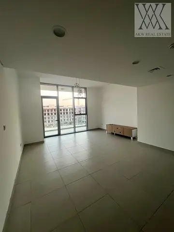 SPACIOUS SIZE | VACANT ON TRANSFER | LOWEST PRICE