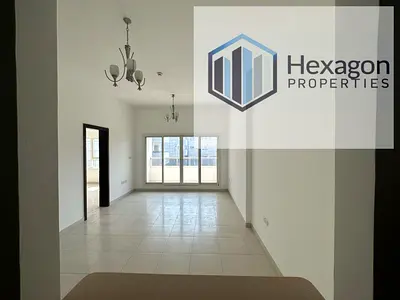 شقة مشرقة بغرفة نوم واحدة | سيليكون هايتس 2 | شرفة مطلة على المسبح | غير مفروشة