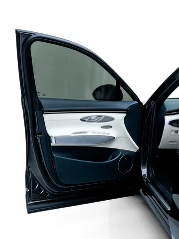 2024 Genesis GV70 — миниатюра 17