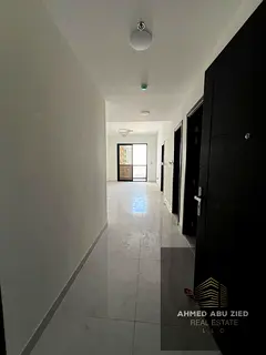 Luxury 1BHK, first tenant, for annual rent in Al Rawda 3 - Ajman, master BR, 2 bathrooms, balcony, o