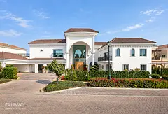 Double Plot Mansion | Golf Course View | Basement