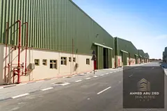 A spacious warehouse for rent in Umm Al Tha'oub, Umm Al Quwain—an excellent opportunity for busine