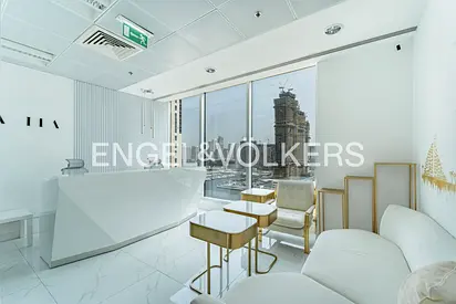 Luxury Furnished Office | Vacant | Dubai Marina