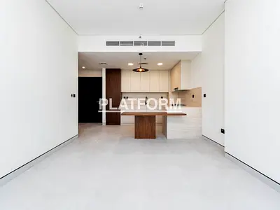 Brand New and Modern Layout | Vacant Unit