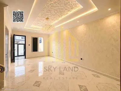 Townhouse – 3 floors – A/C, electricity, and water included.