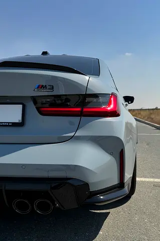 2025 BMW M3 照片 8