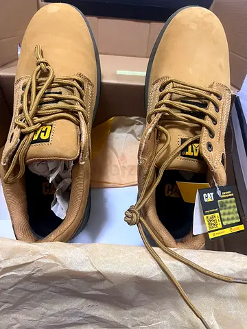 Safety shoes