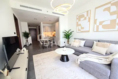 Beautiful | Furnished | Amenities + Lagoon view