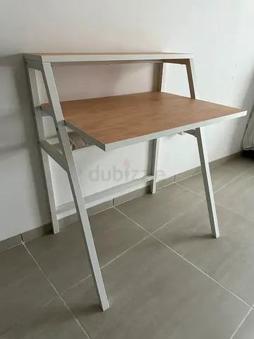 MITTPLAN Study Desk