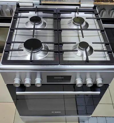 Bosch latest model 4 burner top gas oven electric cooker with digital and fan