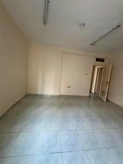 shaqat wasieat ghurfatayn bimintaqat alnad-altaabieat lilqadisiat madinat alshaariqat tahtawaa ghurf