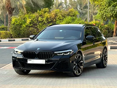BMW 520i Touring 2023 – GCC Specs