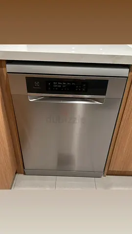 Electrolux Freestanding Dishwasher, 15 Place Settings, 8 Programs, Inverter Motor, Fully Automatic a