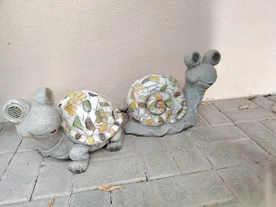 Garden decoration in excellent, like-new condition.