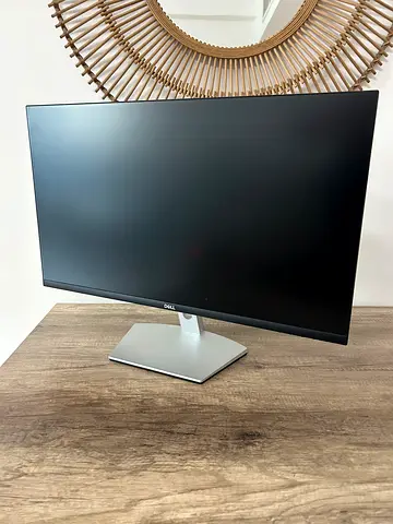 Dell 27-inch LED Monitor with Stand - Perfect Working Condition