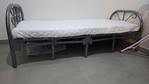 Single metal bed frame with mattress - good condition