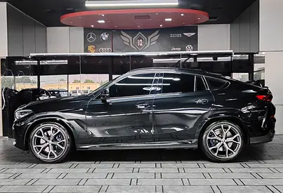 2021 BMW X6 photo 7