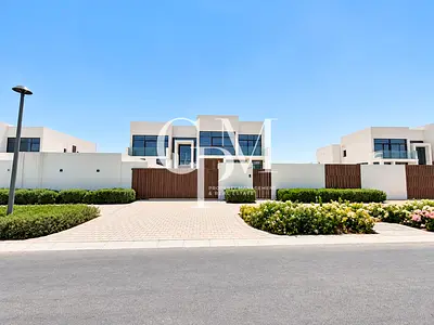 V6 Select | Corner Waterfront Villa | Elite Lifestyle