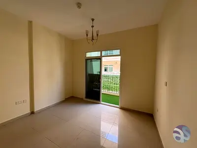 Vacant | Spacious | Near to School |Prime Location