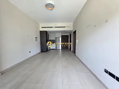 Spacious 1BR + Laundry | Luxury Living | Pool View