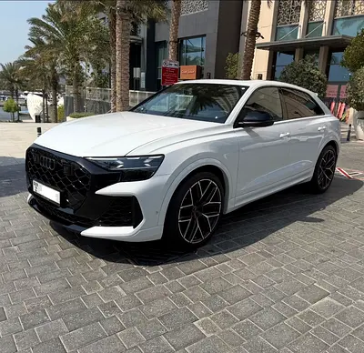 2025 AUDI RS Q8 photo 1
