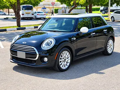 MINI COOPER 2015 V3 1.5L TURBO FULL OPTION  LOW MILAGE