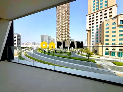 Skyline and Boulevard View l Inviting Balcony 1BR