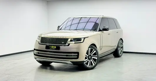 2023 Range Rover Vogue HSE P400, 2028 RR Warranty + Service Pack, Full RR Service History, GCC