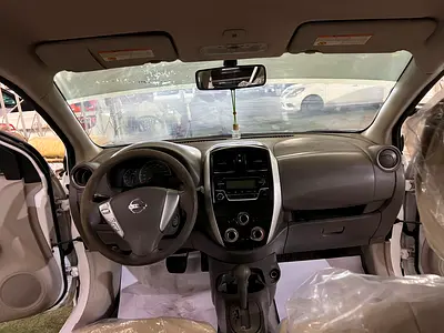 2019 Nissan SUNNY thumbnail 12