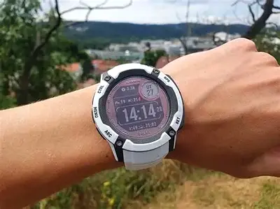 Garmin instinct 2x Solar Watch - White (Good Working Condition with box and functional charger)