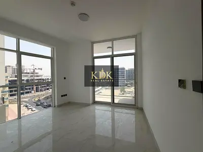 شقة مشرقة بغرفتي نوم | أرجان | إطلالات متعددة على المدينة